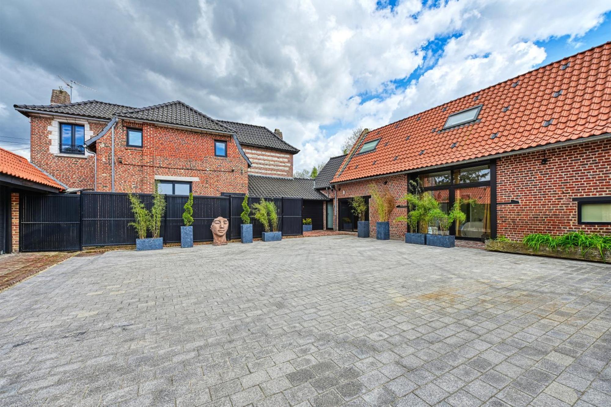 Villa Extraordinaire 5 Etoiles 12 Personnes 7 Min Lille
